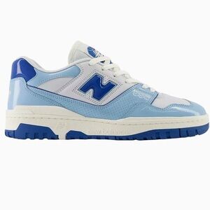 New Balance 550s Sneakers - Carolina Blue and White